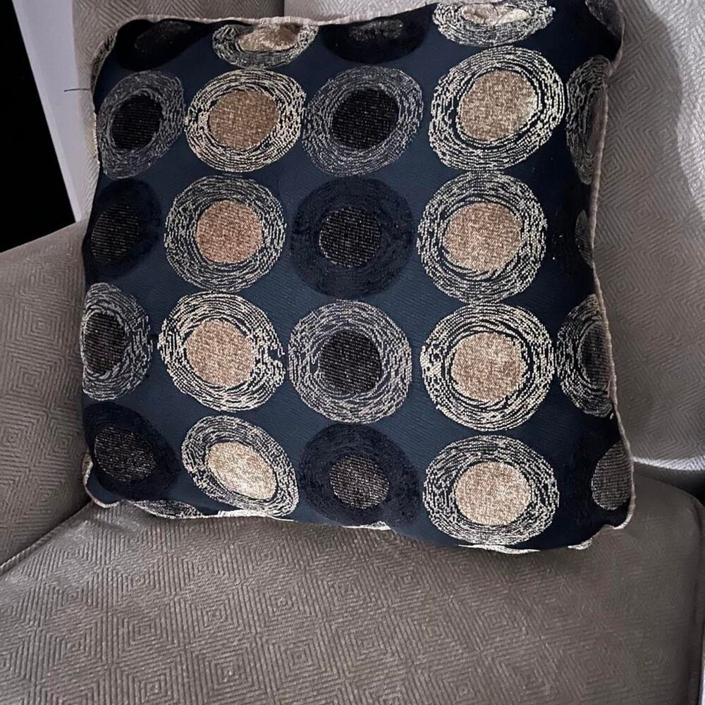 Black Soft-furnishings-textiles